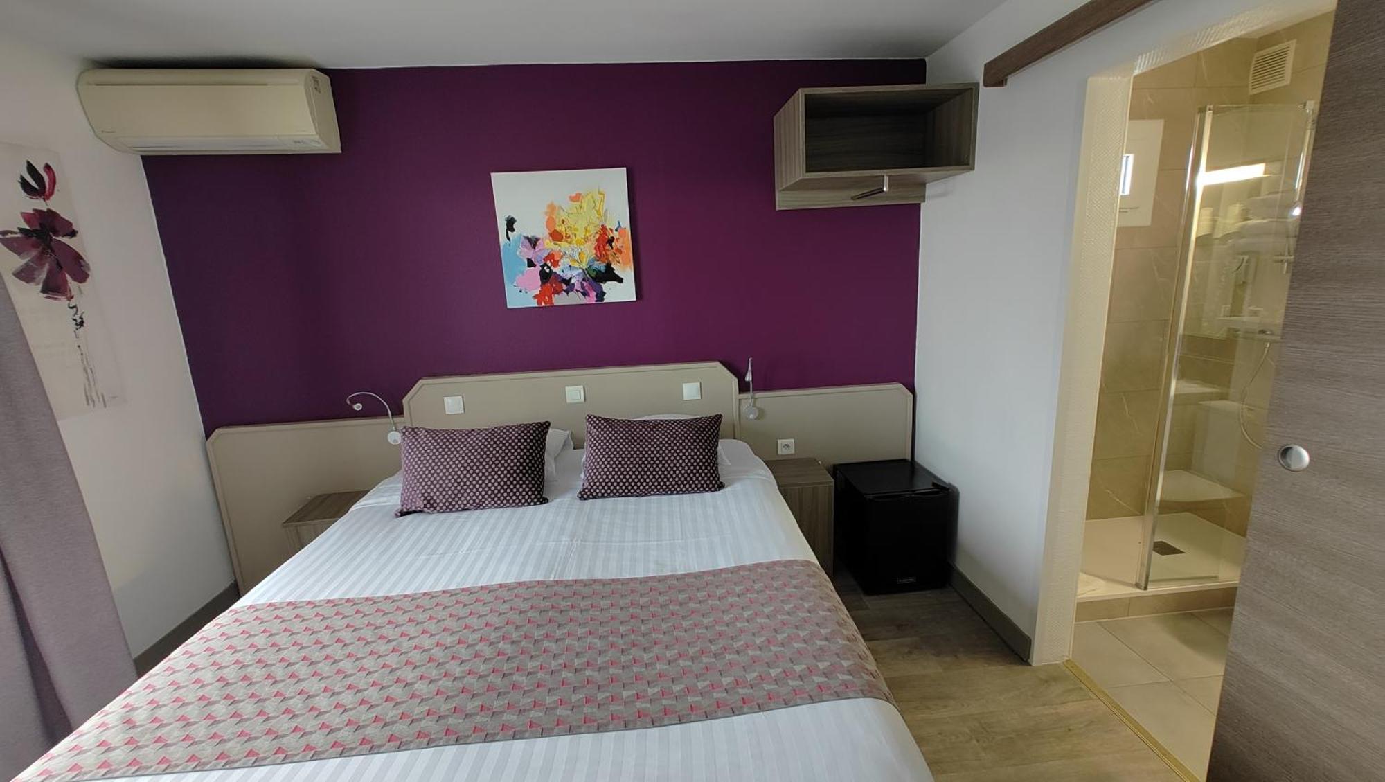 Logis Hotel Les Bleuets Royan Luaran gambar